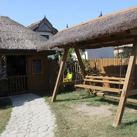 Cerdacul Cu Stuf Ξενοδοχείο Σφίντου Γκεόργκε Εξωτερικό φωτογραφία